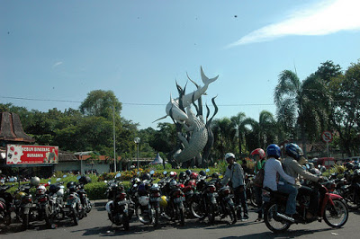  Surabaya ialah kota terbesar kedua di Indonesia dan merupakan ibukota Propinsi Jawa Timu 10 Tempat Wisata di Surabaya yang Menarik dan Layak Dikunjungi